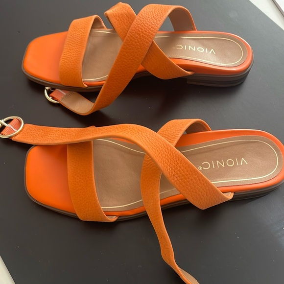 Vionic Anaya Sandal - Picture 1 of 3